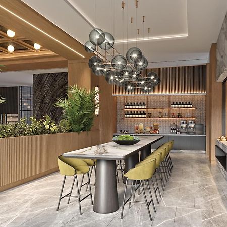 Courtyard By Marriott Prishtina Hotell Pristina Exteriör bild